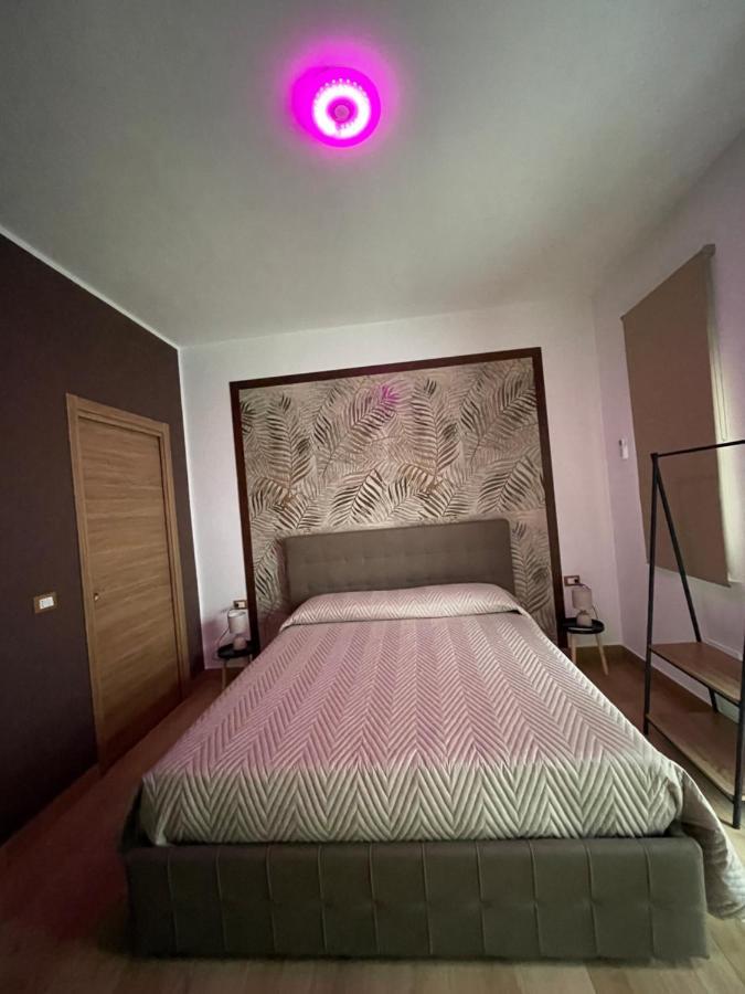 Residence Gordon Carini Esterno foto